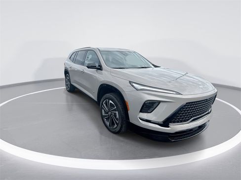 New 2026 Buick Enclave Sport Touring w/ LPO, Floor Liner Package image 2