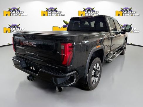 Used 2025 GMC Sierra 2500 Denali w/ Denali Reserve Package AWD/4WD image 4