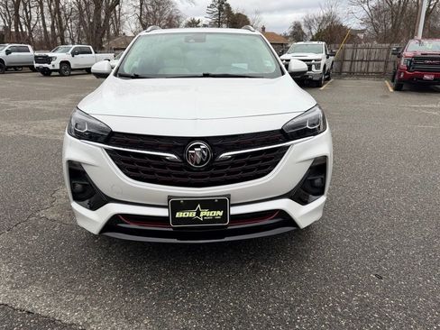 Certified 2021 Buick Encore GX Essence w/ Advanced Technology Package AWD/4WD image 9