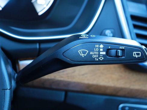 Used 2022 Audi Q5 2.0T Premium Plus AWD/4WD image 23