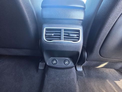 Used 2023 Hyundai Santa Fe SEL AWD/4WD image 17