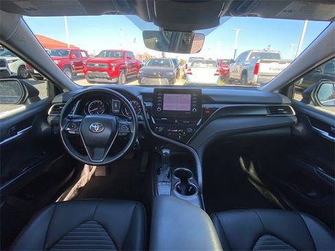 Used 2024 Toyota Camry SE image 17