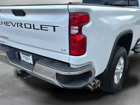 Used 2022 Chevrolet Silverado 2500 LT w/ Convenience Package RWD image 36