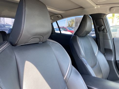 Used 2024 Toyota Prius Limited FWD image 26