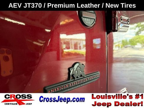 Used 2021 Jeep Gladiator Rubicon AWD/4WD image 12