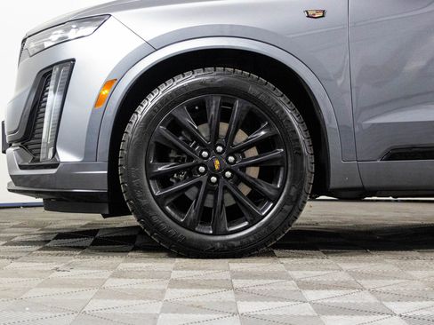 Used 2021 Cadillac XT6 Premium Luxury image 48