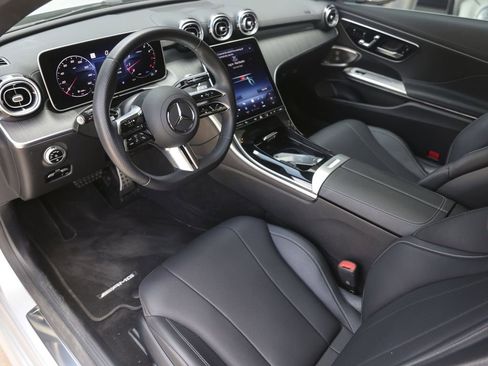 Used 2024 Mercedes-Benz CLE 300 4MATIC Coupe image 4