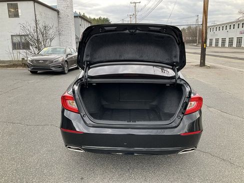 Used 2021 Honda Accord Sport image 12