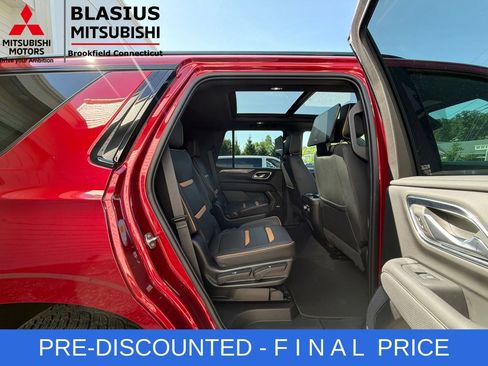 Used 2023 GMC Yukon AT4 w/ AT4 Premium Package AWD/4WD image 45