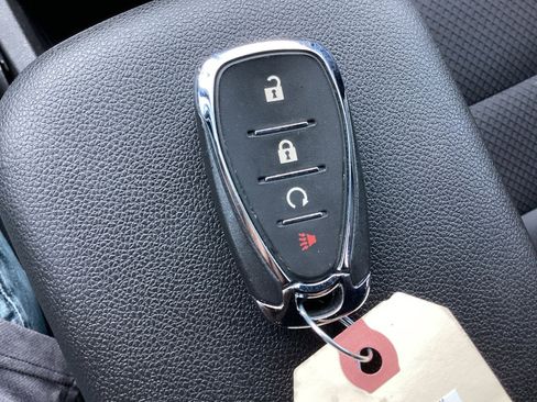 Used 2022 Chevrolet TrailBlazer RS FWD image 31