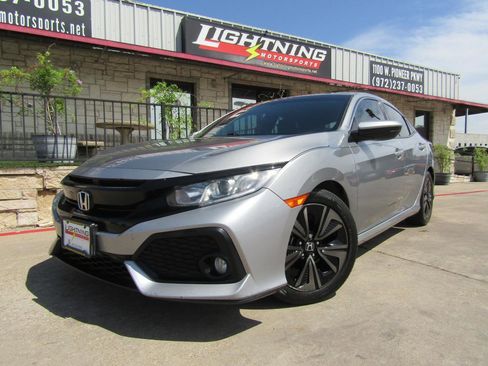 Used 2018 Honda Civic EX image 1