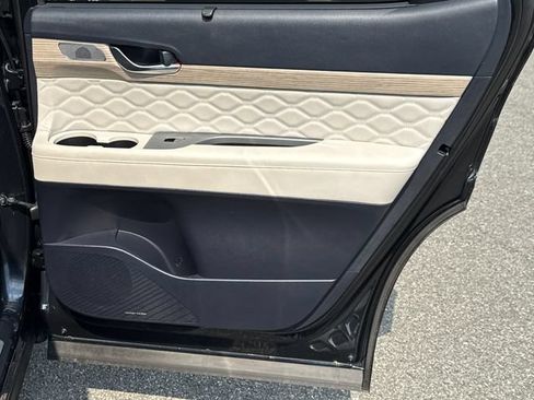 Used 2021 Hyundai Palisade Calligraphy w/ Winter Package FWD image 16