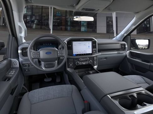 New 2026 Ford F150 XLT w/ XLT Chrome Appearance Package AWD/4WD image 9