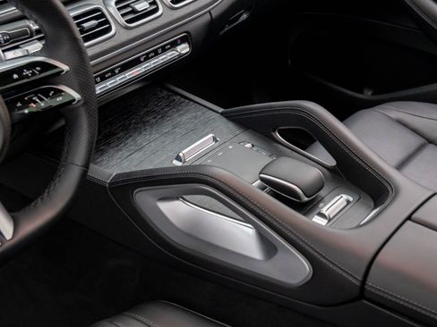 New 2025 Mercedes-Benz GLS 450 GLS 450 image 12