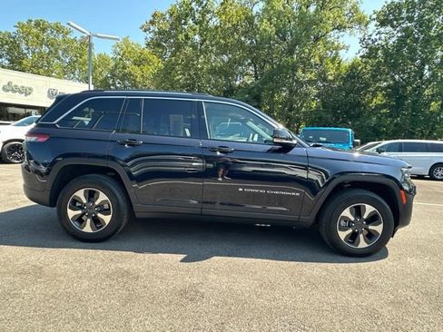Used 2024 Jeep Grand Cherokee Limited 4xe AWD/4WD image 19