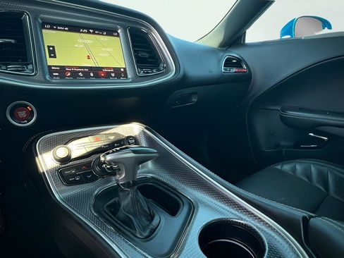 Used 2018 Dodge Challenger SRT Hellcat image 30