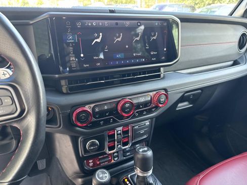 Used 2024 Jeep Wrangler Unlimited Rubicon 392 w/ Dual Top Group AWD/4WD image 25