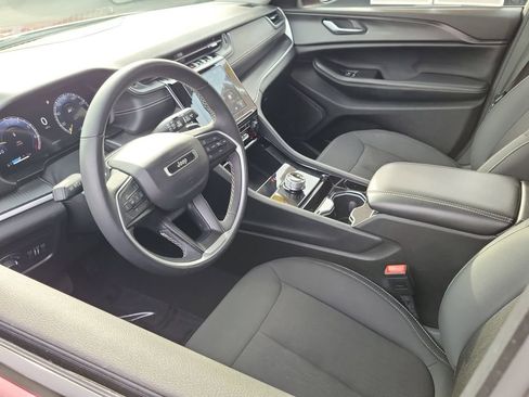 Used 2023 Jeep Grand Cherokee L Laredo w/ Luxury Tech Group I image 3