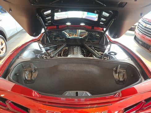 Used 2024 Chevrolet Corvette Stingray Premium Cpe w/ Z51 Performance Package image 26