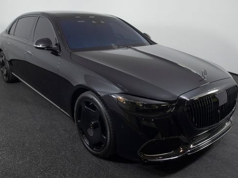 Used 2024 Mercedes-Benz Maybach S 580 4MATIC image 25