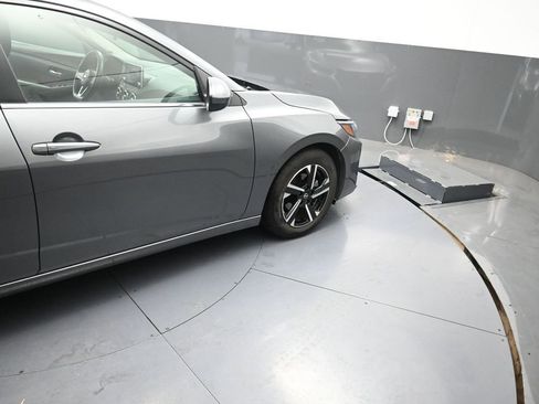 Used 2024 Nissan Sentra SV image 23