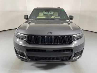 New 2025 Jeep Grand Cherokee L Limited w/ Luxury Tech Group II
