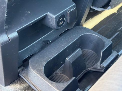 Used 2022 Ford F150 XL w/ Equipment Group 101A High AWD/4WD image 10