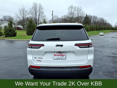 Used 2021 Jeep Grand Cherokee L Laredo AWD/4WD image 5