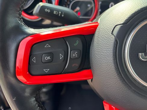 Used 2022 Jeep Wrangler Unlimited Sport AWD/4WD image 14