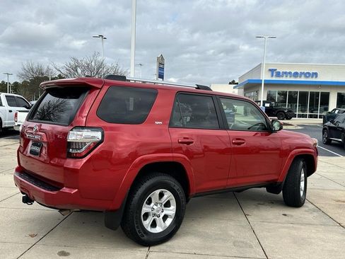 Used 2023 Toyota 4Runner SR5 image 23