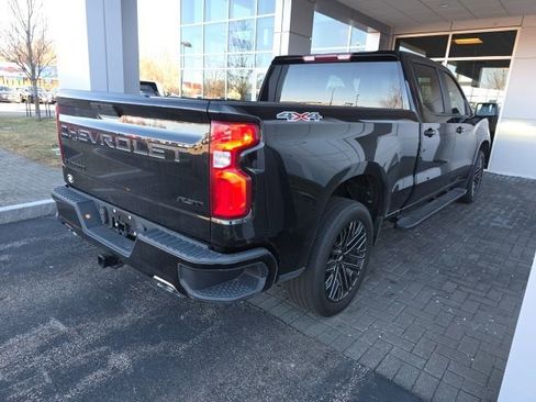 Used 2022 Chevrolet Silverado 1500 RST w/ LPO, Dark Essentials Package image 5