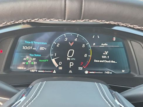 Used 2025 Chevrolet Corvette Stingray Preferred Cpe w/ 2LT RWD image 28