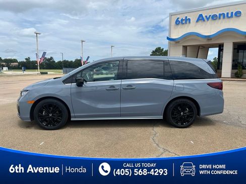 Used 2025 Honda Odyssey Sport-L image 8