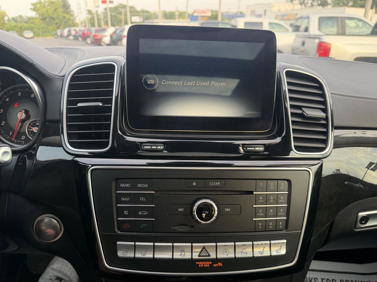 Used 2017 Mercedes-Benz GLS 550 4MATIC image 26