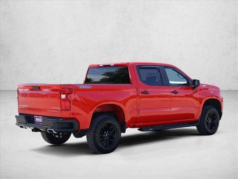 Used 2021 Chevrolet Silverado 1500 Custom Trail Boss AWD/4WD image 5