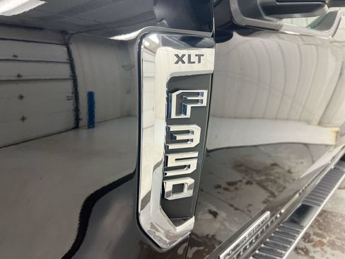 Used 2020 Ford F350 XLT w/ XLT Premium Package AWD/4WD image 25