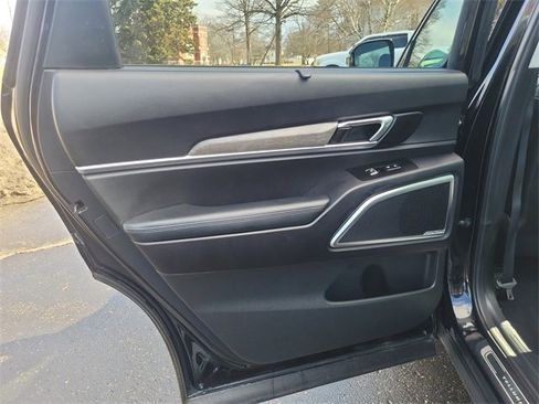 Certified 2021 Kia Telluride SX w/ SX Prestige Package image 22