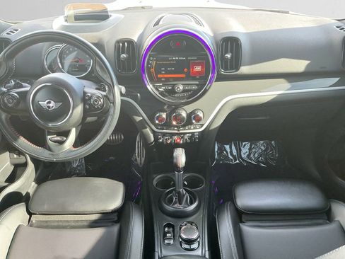 Used 2018 MINI Cooper Countryman S image 10