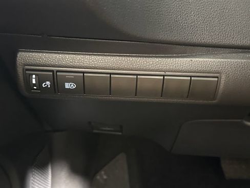 Used 2025 Toyota Corolla LE w/ LE Premium Package FWD image 29