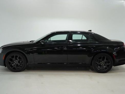Used 2022 Chrysler 300 S image 6