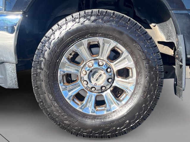 Used 2019 Ford F350 Lariat w/ Lariat Ultimate Package AWD/4WD image 38