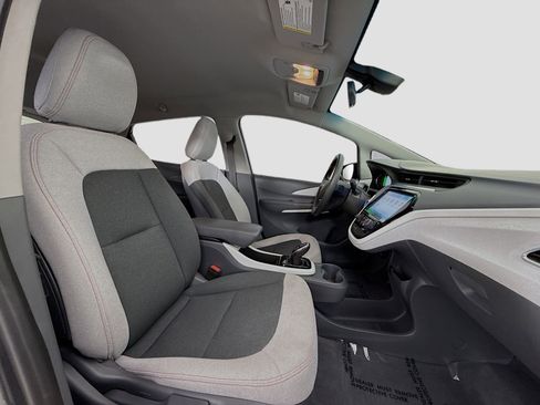 Used 2019 Chevrolet Bolt LT FWD image 27