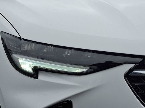 Used 2022 Buick Envision Preferred image 9