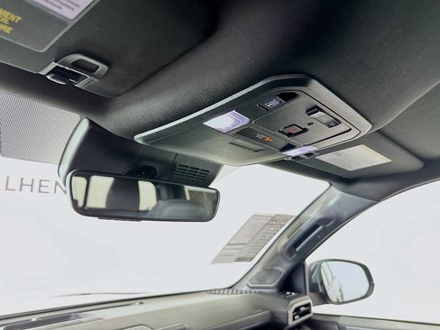 Used 2024 Toyota Tacoma SR5 w/ SR5 Upgrade Package image 18