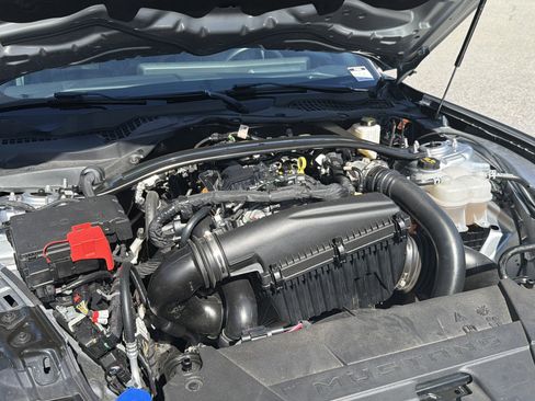 Used 2025 Ford Mustang Premium RWD image 21