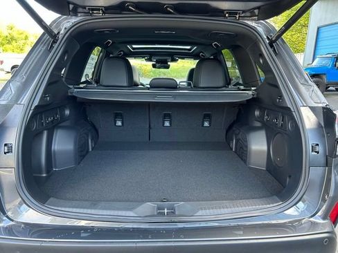 New 2026 Subaru Forester Limited AWD/4WD image 18