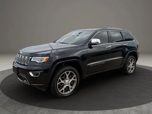 Used 2020 Jeep Grand Cherokee Overland AWD/4WD image 9