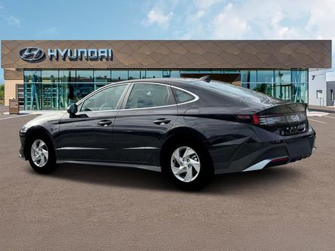 New 2025 Hyundai Sonata SE image 4