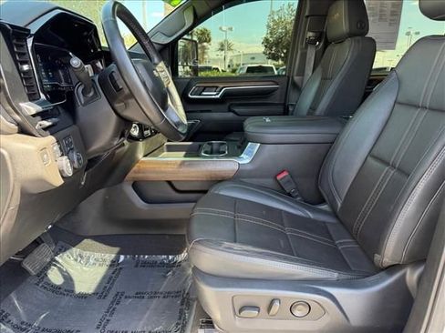 Certified 2024 Chevrolet Silverado 2500 High Country w/ Technology Package AWD/4WD image 6