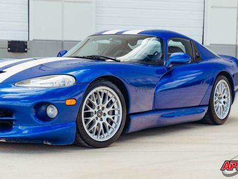 Used 1997 Dodge Viper GTS RWD image 37